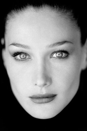 Carla Bruni profil kép
