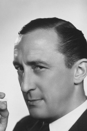 George Curzon profil kép