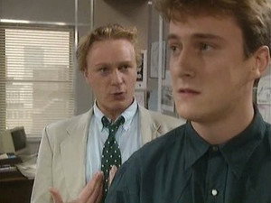 Drop the Dead Donkey 1. évad Ep.5 5. epizód
