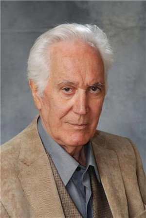 Federico Luppi profil kép