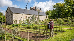 Escape to the Chateau 1. évad Ep.2 2. epizód