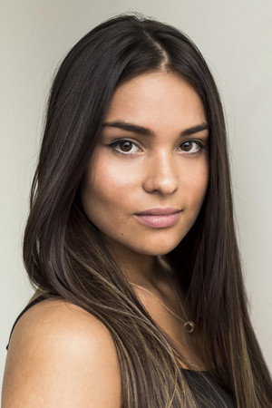 Devery Jacobs profil kép