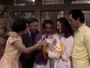 Plumas & Paetês 1. évad Ep.40 40. epizód