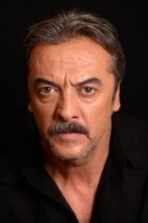 Mesut Akusta profil kép