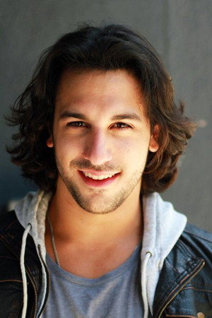 Deniz Akdeniz profil kép