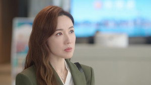 新聞女王 2. évad Ep.15 15. epizód