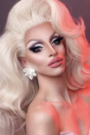 Miz Cracker profil kép