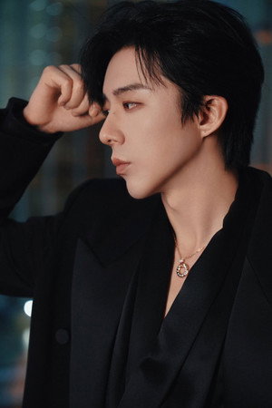 刘宇宁 profil kép