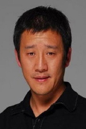 侯岩松 profil kép