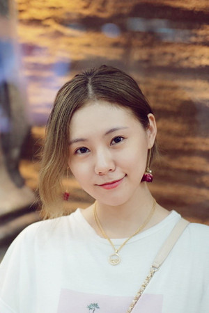 张鸢盎 profil kép