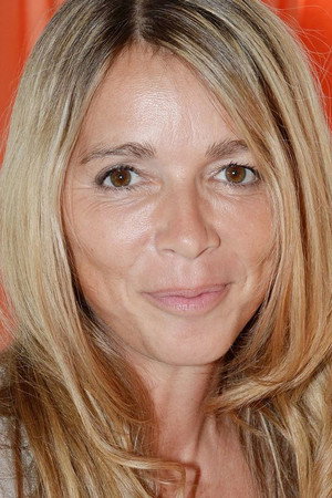 Hélène Rollès profil kép