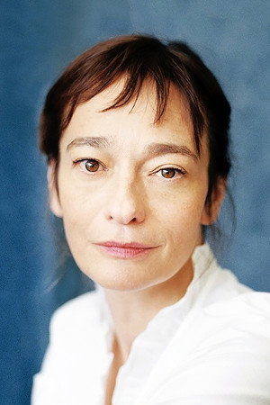 Elina Löwensohn profil kép