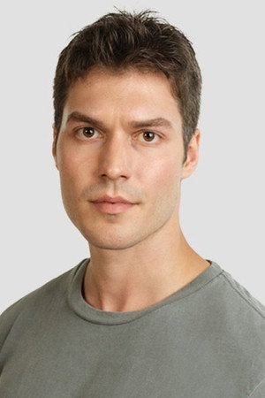 Özgü Delikanlı profil kép