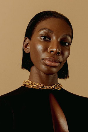 Michaela Coel profil kép