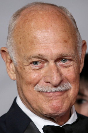 Gerald McRaney profil kép