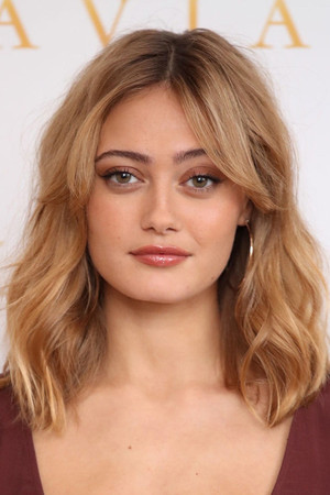 Ella Purnell profil kép