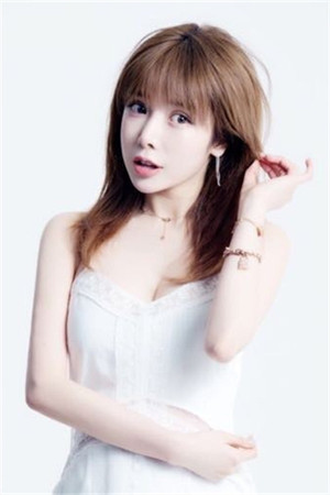戴燕妮 profil kép