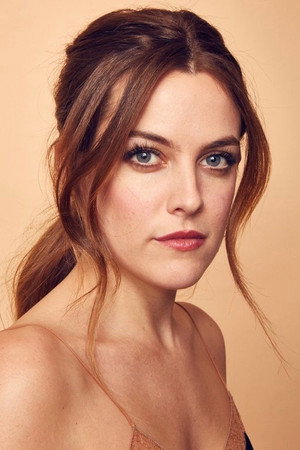 Riley Keough profil kép