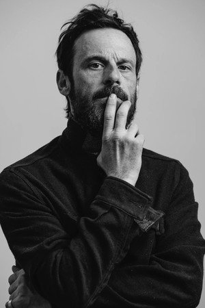 Scoot McNairy profil kép
