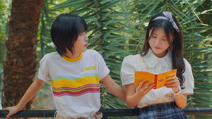 ขอฟังอีกครั้งเพลงรักของเธอ kép