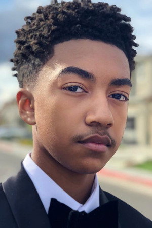 Miles Brown profil kép