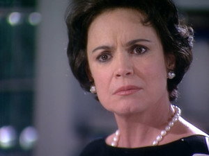 Desejos de Mulher 1. évad Ep.33 33. epizód