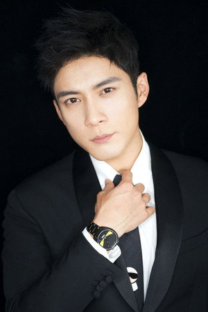 韩东君 profil kép
