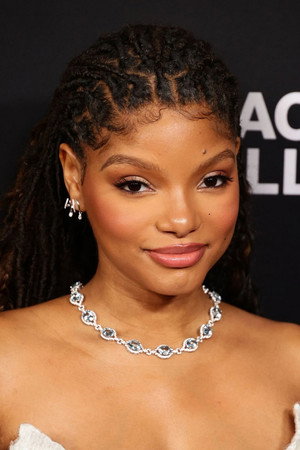 Halle Bailey profil kép