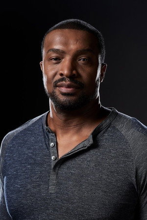 Roger Cross profil kép