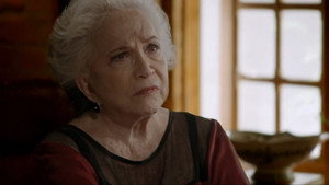 Babilônia 1. évad Ep.82 82. epizód