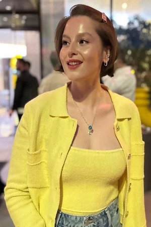 Elçin Afacan profil kép