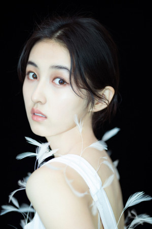 张子枫 profil kép