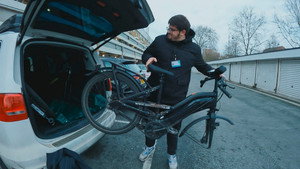 Trace, Track, Get My Car Back 1. évad Ep.15 15. epizód