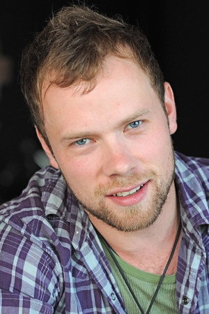 Brendan Fletcher profil kép