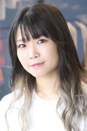 内田秀 profil kép