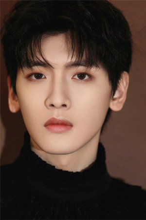 翟潇闻 profil kép
