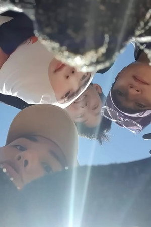 DAY6 힐링 여행은 핑계고 poszter