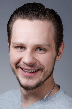 Сергей Шароватов profil kép