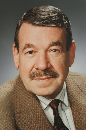 Turgut Özatay profil kép