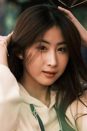อาภัสรา เลิศประเสริฐ profil kép