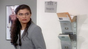 Betty, a csúnya lány 1. évad Ep.304 304. epizód