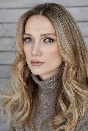 Полина Куценко profil kép