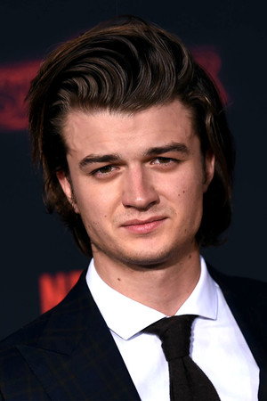Joe Keery profil kép