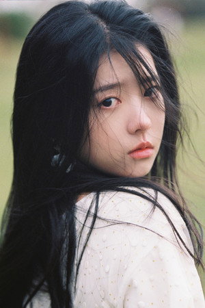 何蓝逗 profil kép