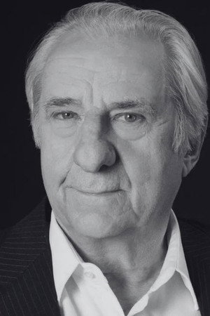 Michel Aumont profil kép