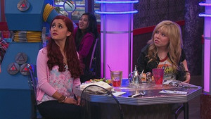 Sam és Cat 1. évad Ep.9 Goomer mama látogatása