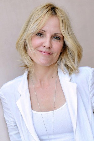 Emma Caulfield profil kép