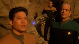 Star Trek: Voyager 5. évad Ep.24 Robbanófej