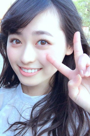 福原遥 profil kép
