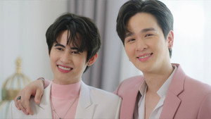 ใส่รักป้ายสี kép